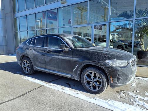 2024 BMW X4 xDrive30i