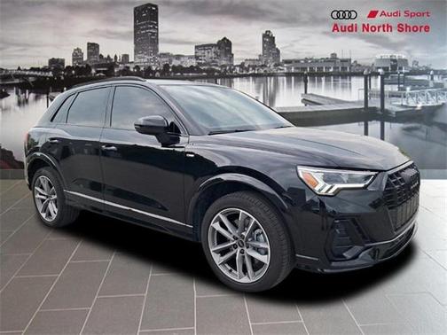 2024 Audi Q3 Premium 45 TFSI S line quattro Tiptronic