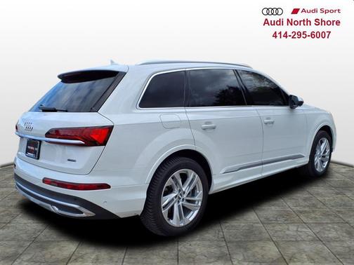 2020 Audi Q7 55 Premium Plus