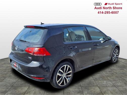 2017 Volkswagen Golf TSI SE 4-Door