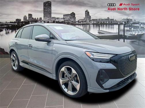 2025 Audi Q4 e-tron Prestige 55 quattro