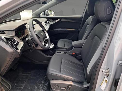 2025 Audi Q4 e-tron Prestige 55 quattro
