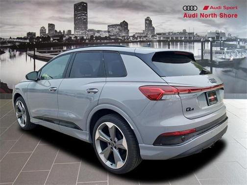 2025 Audi Q4 e-tron Prestige 55 quattro