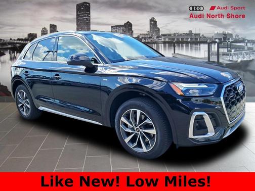 2022 Audi Q5 45 S line Premium Plus