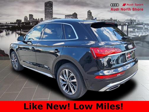 2022 Audi Q5 45 S line Premium Plus