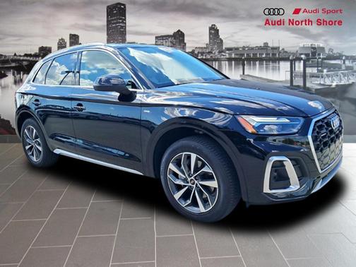 2022 Audi Q5 45 S line Premium Plus