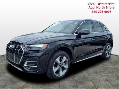 Brilliant Black 2023 Audi Q5 40 Premium