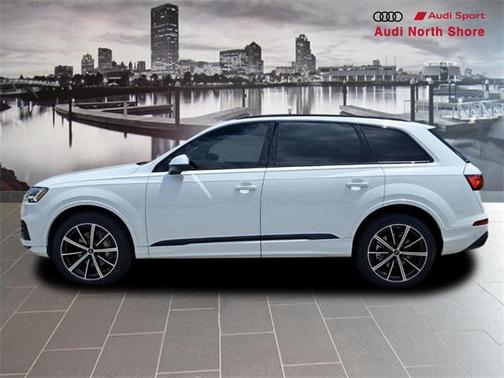 2023 Audi Q7 55 Premium Plus