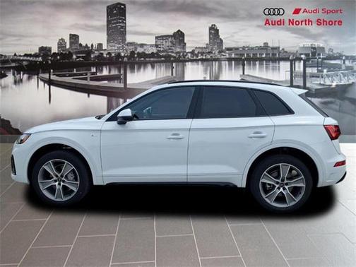 2025 Audi Q5 45 S line Premium