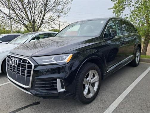 2022 Audi Q7 55 Premium