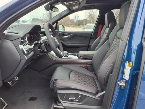 Ascari Blue Metallic 2026 Audi SQ7 4.0T Prestige