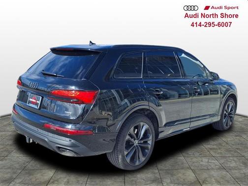 2025 Audi Q7 55 Premium Plus