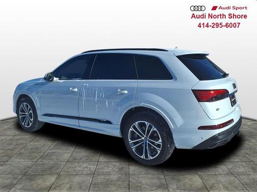 2026 Audi Q7 45 Premium