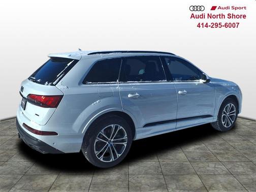 2026 Audi Q7 45 Premium