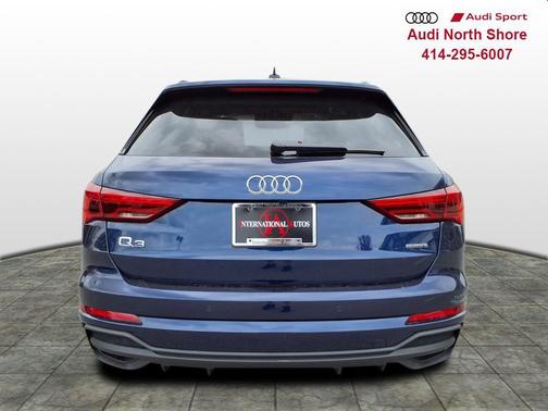 2025 Audi Q3 Premium 45 TFSI S line quattro Tiptronic