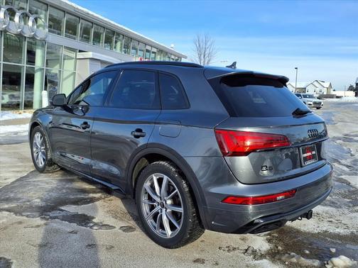 2023 Audi Q5 e 55 S line Premium Plus