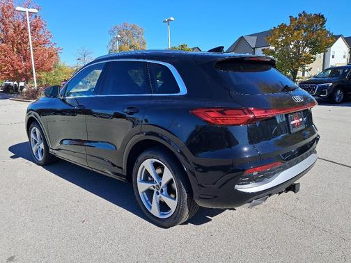 2025 Audi Q5 Prestige TFSI quattro S tronic