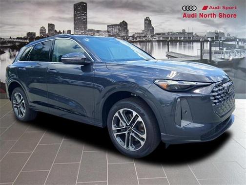 2025 Audi Q5 Premium