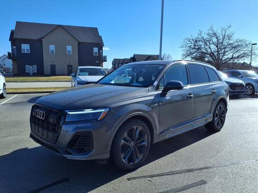 2026 Audi Q7 55 Premium Plus