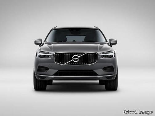 2020 Volvo XC60 Recharge Plug-In Hybrid T8 Momentum