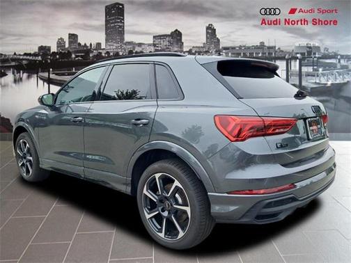 2025 Audi Q3 45 S line Premium Plus