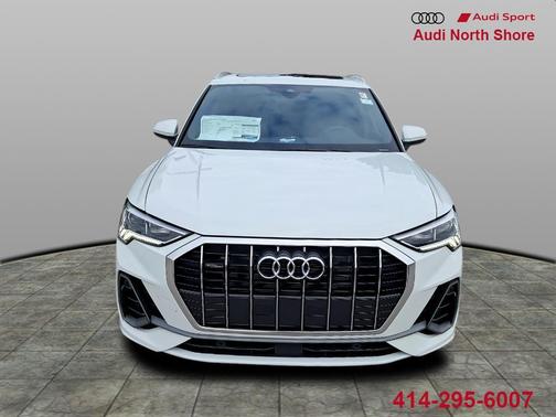 2025 Audi Q3 Premium 45 TFSI S line quattro Tiptronic