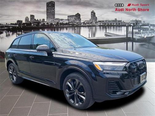 2025 Audi Q7 55 Premium Plus