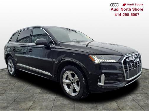 2023 Audi Q7 45 Premium Plus