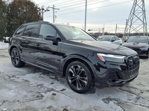 2026 Audi Q7 55 Premium Plus