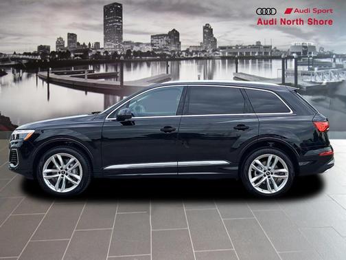 2025 Audi Q7 55 Premium Plus
