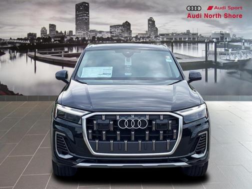 2025 Audi Q7 55 Premium Plus