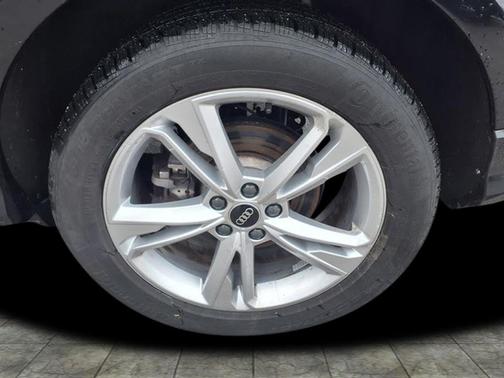 2023 Audi Q3 Premium 45 TFSI S line quattro Tiptronic