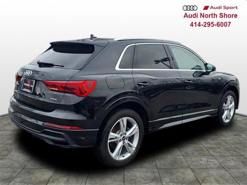 2023 Audi Q3 Premium 45 TFSI S line quattro Tiptronic