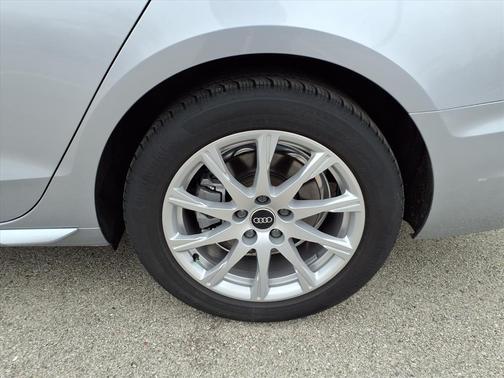 2023 Audi A4 40 Premium