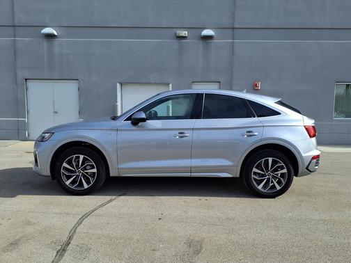 2022 Audi Q5 45 S line Premium Plus