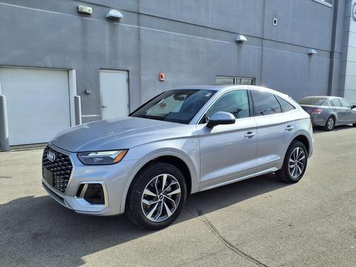 2022 Audi Q5 45 S line Premium Plus