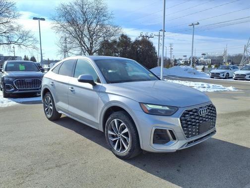 2022 Audi Q5 45 S line Premium Plus