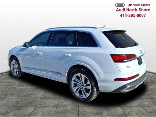2023 Audi Q7 45 Premium