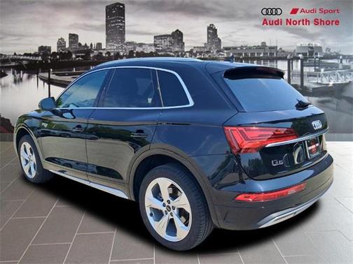 2021 Audi Q5 45 Premium Plus