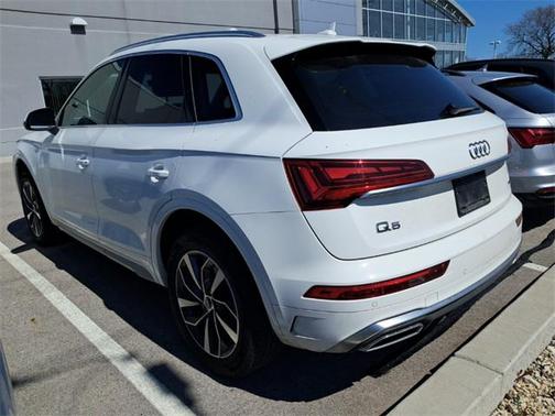 2022 Audi Q5 45 S line Premium Plus