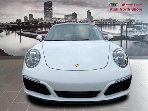 2018 Porsche 911 Carrera