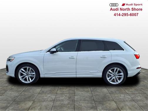 2025 Audi Q7 55 Premium Plus