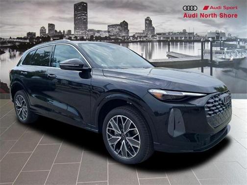 2025 Audi Q5 Premium Plus