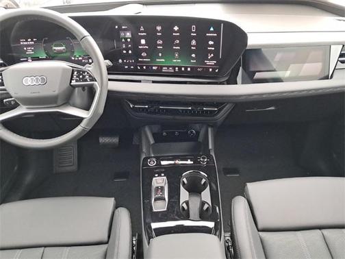 2025 Audi Q6 e-tron Prestige quattro