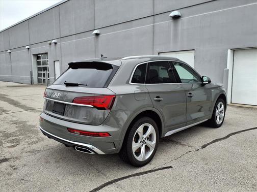 2025 Audi Q5 45 S line Premium Plus