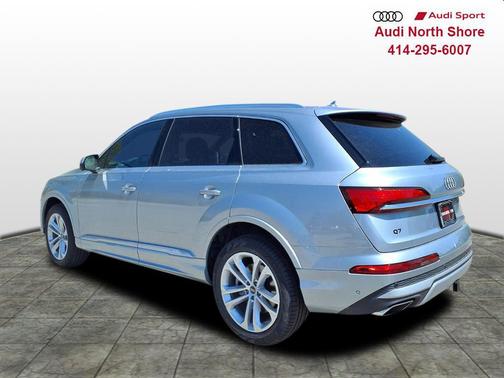 Satellite Silver Metallic 2026 Audi Q7 45 Premium Plus