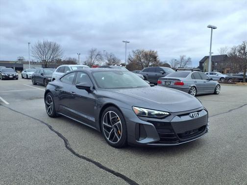 2024 Audi RS e-tron GT quattro