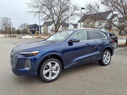 2025 Audi Q5 Premium Plus TFSI quattro S tronic