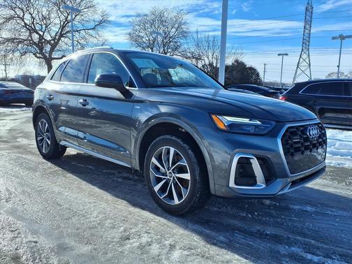 2023 Audi Q5 45 S line Premium Plus