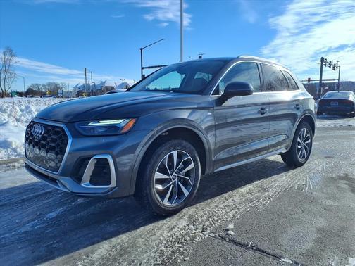 2023 Audi Q5 45 S line Premium Plus